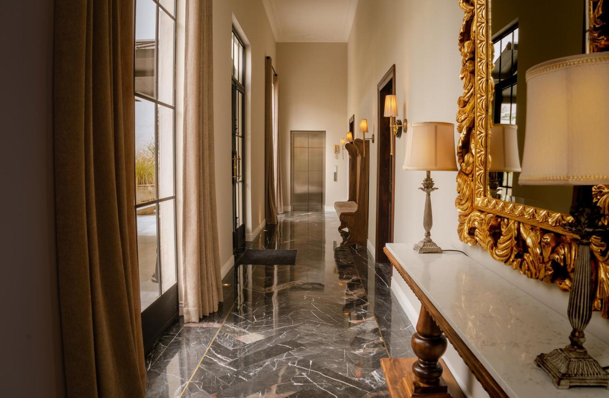 Hotel Plaza 79 San Cristóbal de Las Casas エクステリア 写真